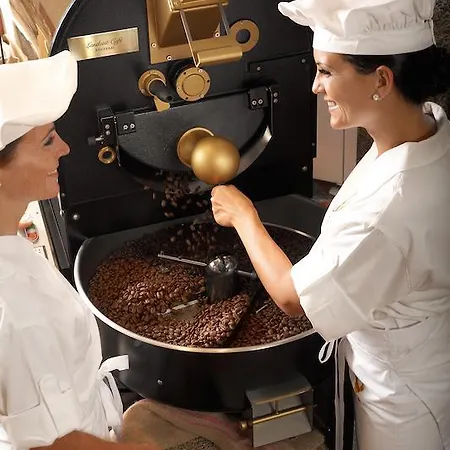 Hotel Landzeit Autobahn-restaurant Steinhaeusl Bei Wien Altlengbach