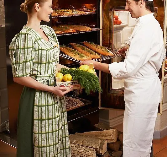 Landzeit Autobahn-restaurant Steinhaeusl Bei Wien Altlengbach